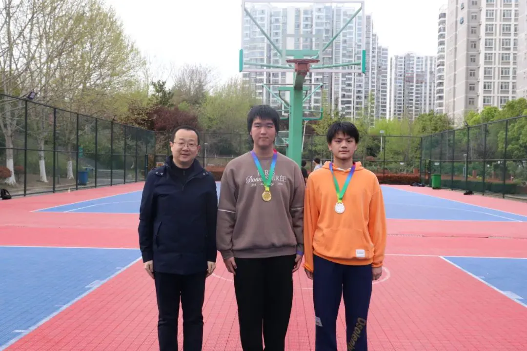 篮球一周的训练计划怎么写_0